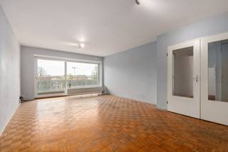 Te koop: licht appartement in Borgerhout, op een centrale locatie nabij winkels, horeca, openbaar vervoer en invalswegen.Dit appartement, op de...