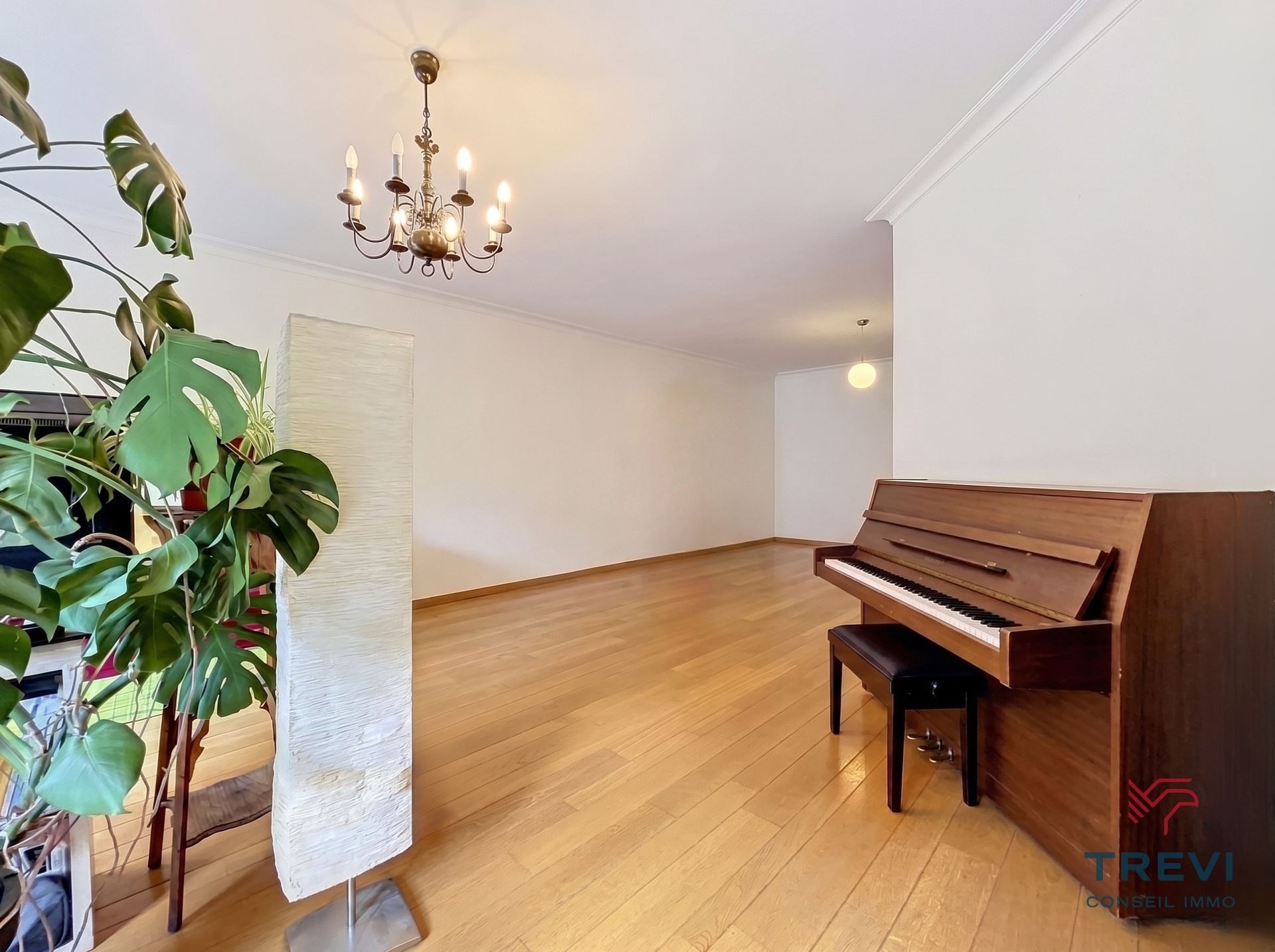 Apartment for rent in Enghien with 2 bedrooms - photo 5