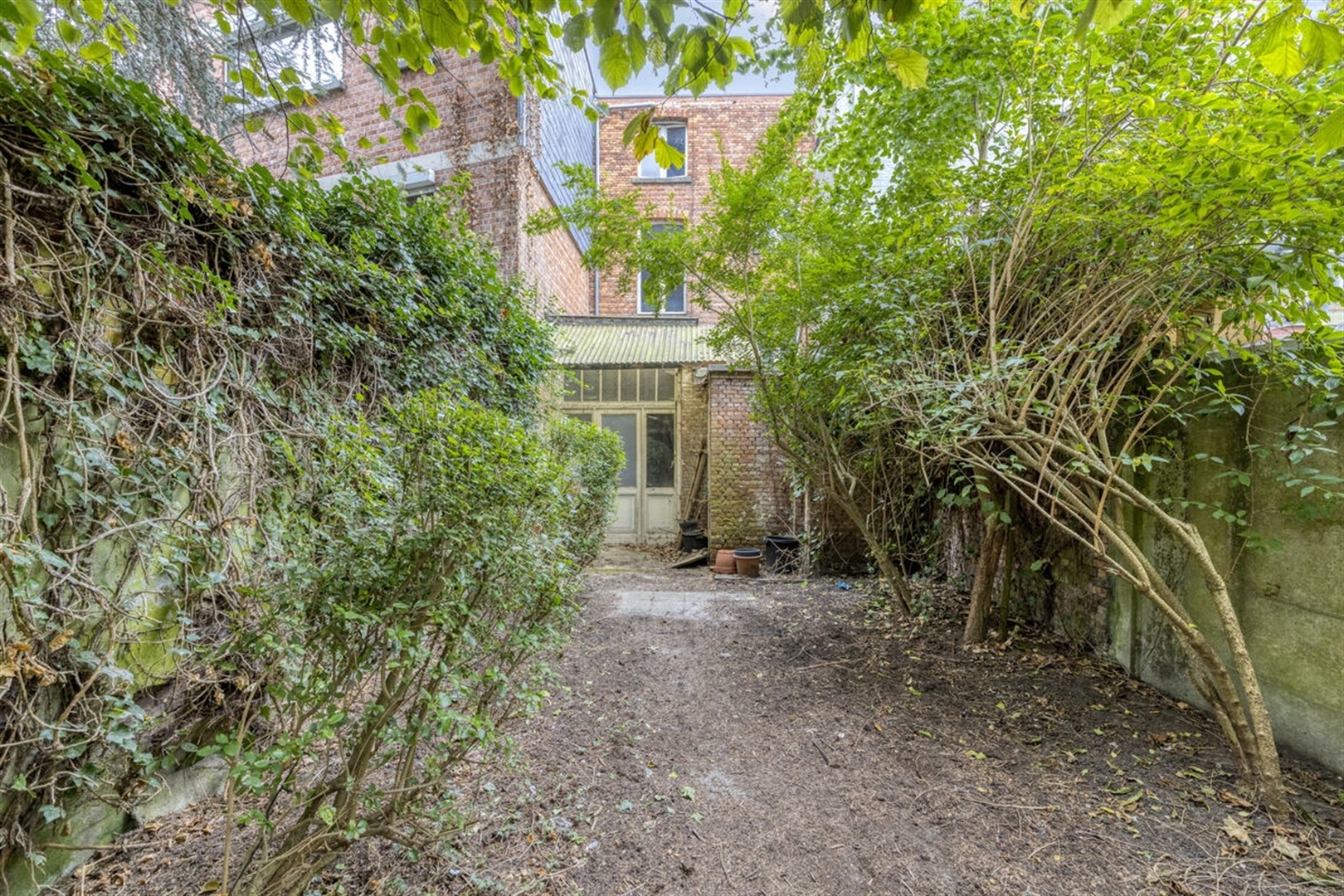 IN GEEN TIJD VERKOCHT Multifunctioneel eigendom - foto 2