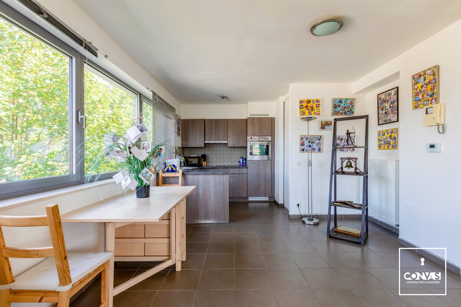 Appartement met twee terrassen en carport - foto 4