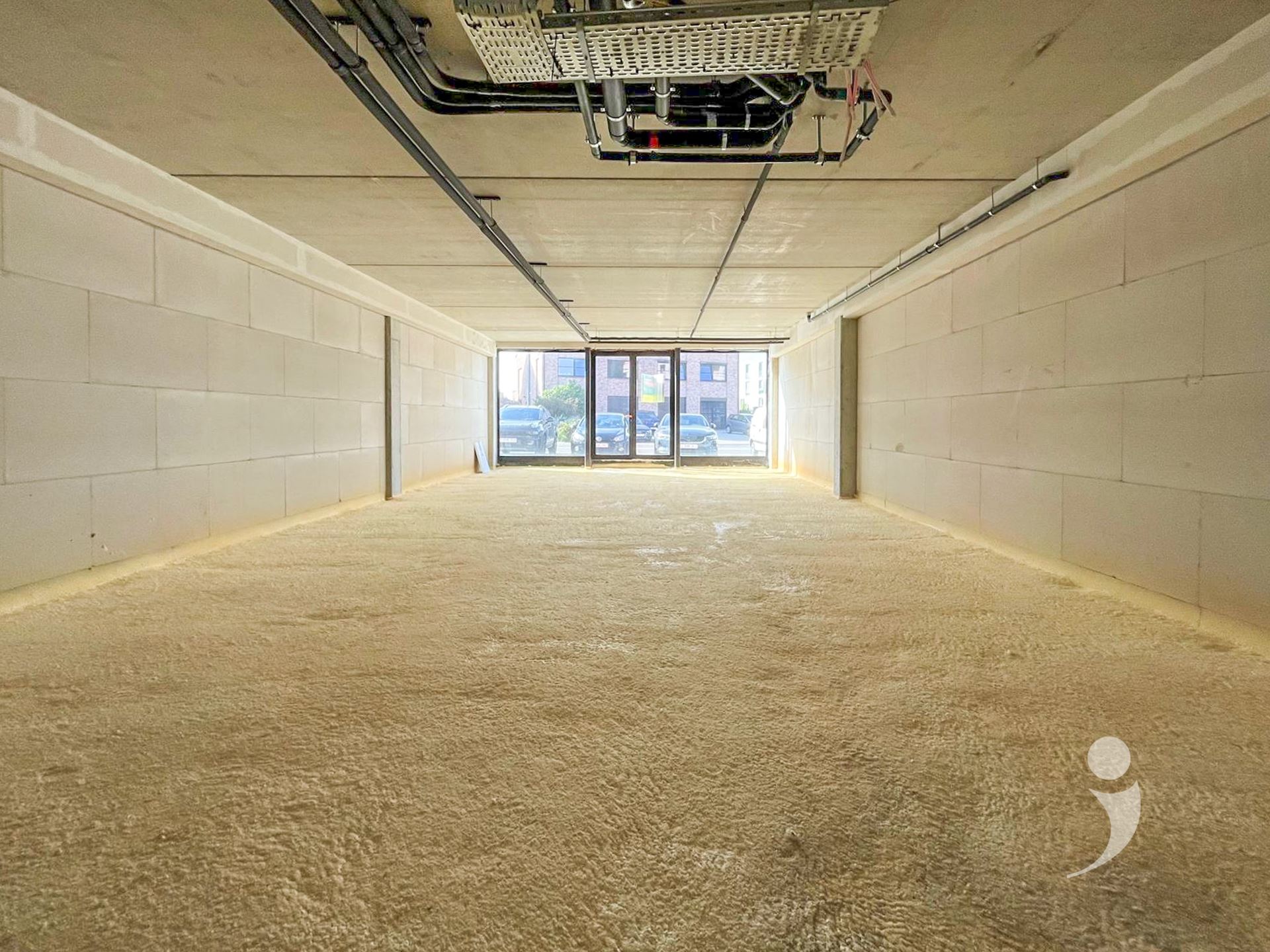 Commerciële ruimte te koop in nieuwbouwcomplex! - foto 4