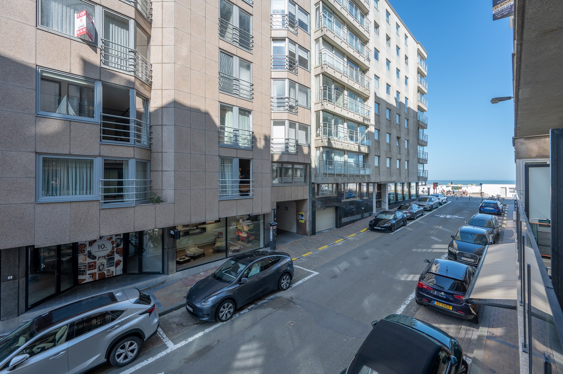 Stijlvol appartement met een gevelbreedte van circa 6 meter genietend van zijdelings zeezicht gelegen aan de Kustlaan. - foto 2