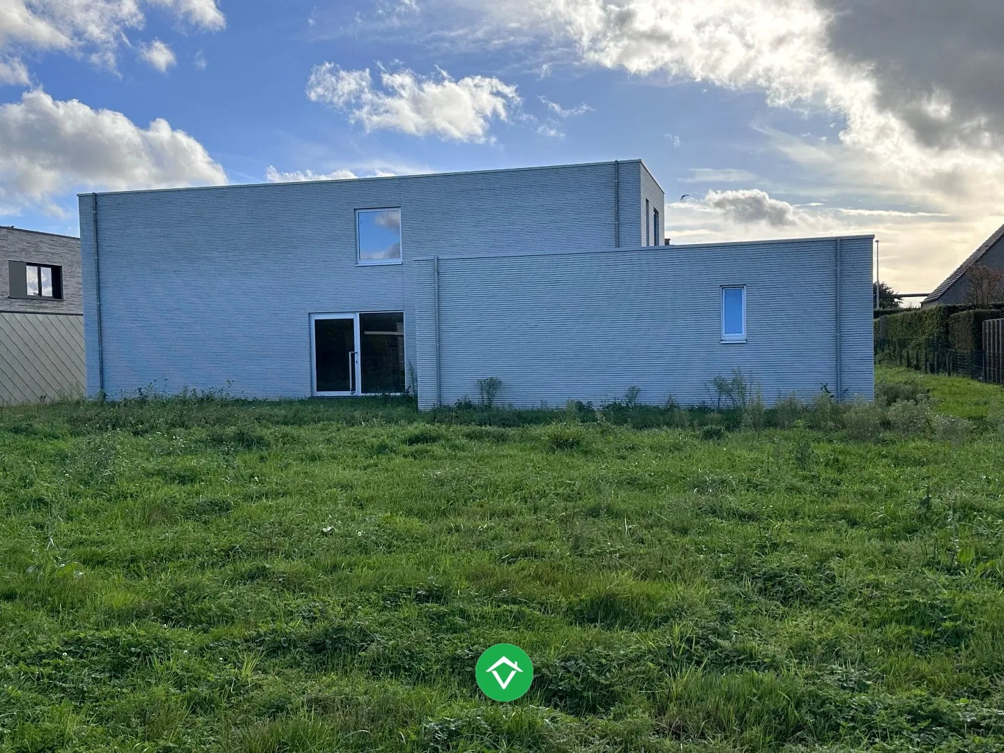 Ruime alleenstaande villa met 3 slaapkamers te Torhout - foto 3