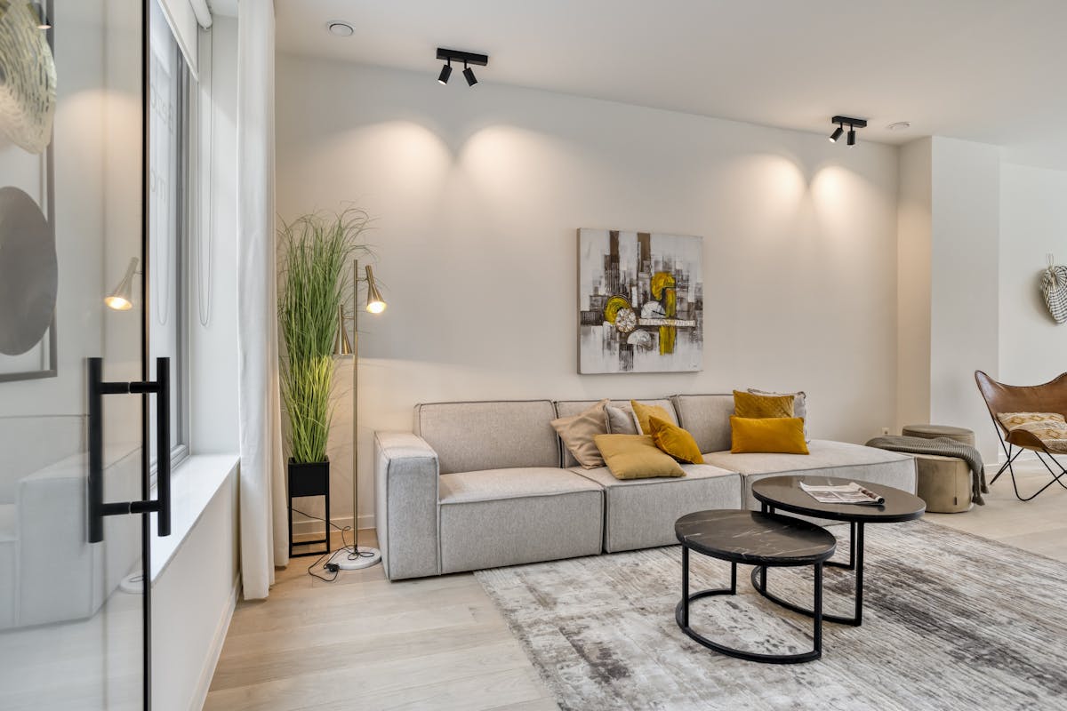 Unique villa home in the center of Bruges with 4 bedrooms - photo 1