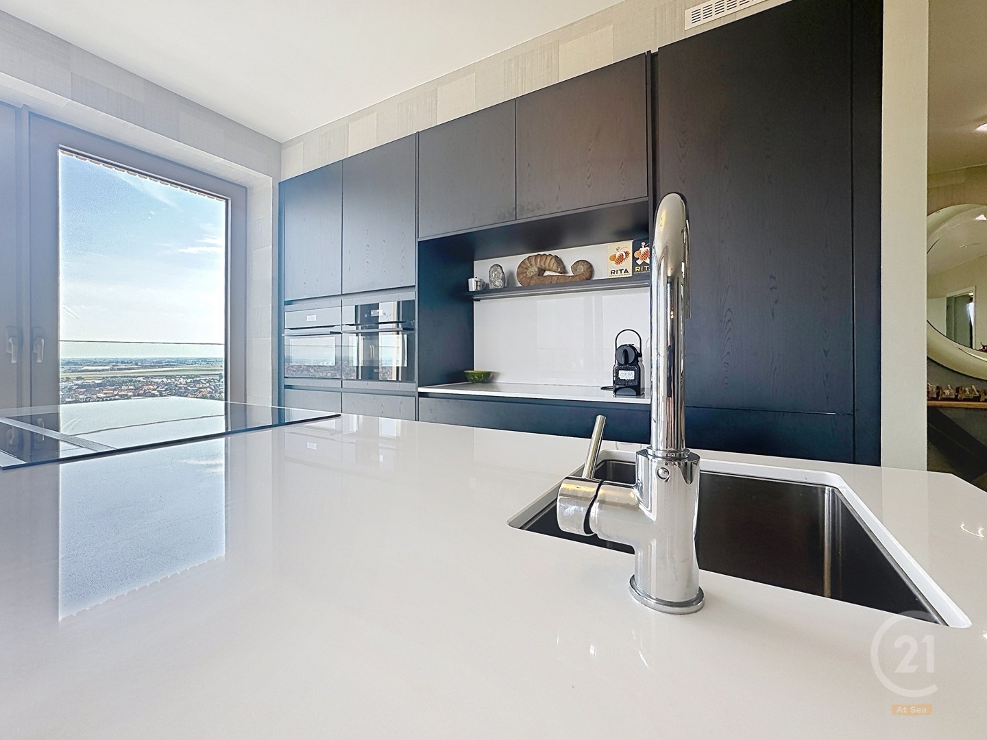 Exclusief nieuwbouw hoekappartement met panoramisch uitzicht en zijdelings zeezicht in Oostende - foto 4