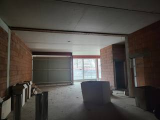 Commercial à vendre à Maasmechelen