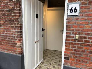 Deze charmante gerenoveerde woning bevindt zich in het centrum van Brugge, op wandelafstand van winkels, openbaar vervoer en met een vlotte...