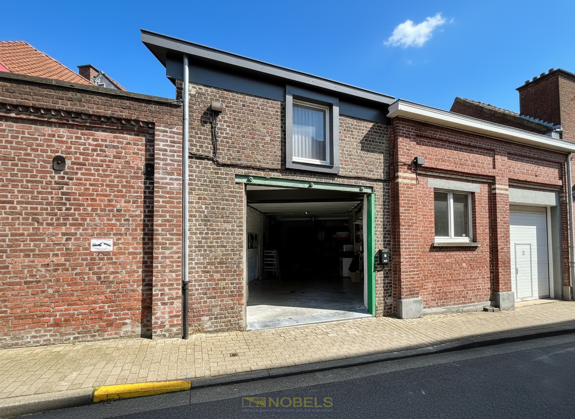 Te koop, duurzaam gerenoveerd magazijn (160m²) met kantoor te Ronse - foto 3