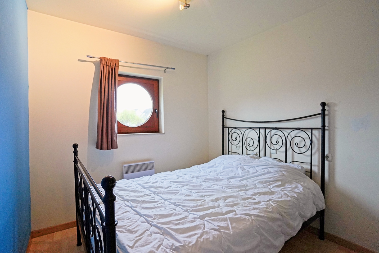 Appartement met autostaanplaats en  gemeenschappelijk zwembad - foto 5