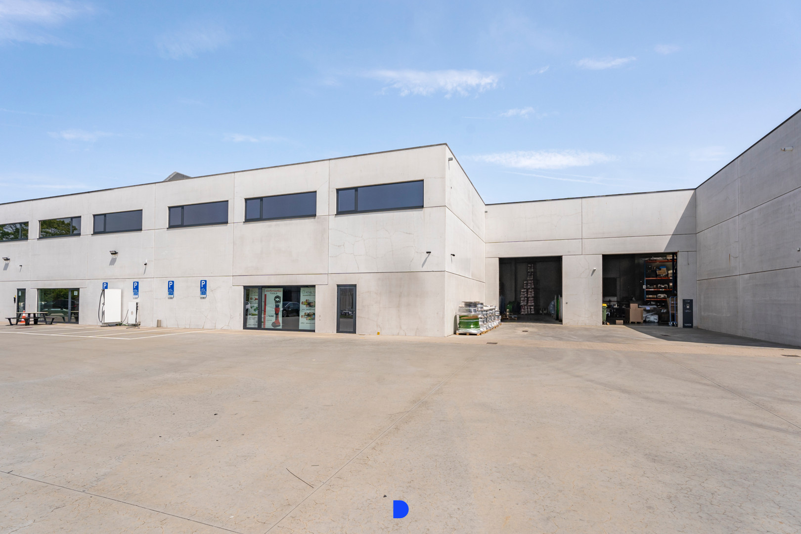 Commercial for rent in Roeselare - photo 2