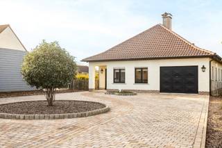 Instapklare bungalow in Aspelare met 3 slaapkamers en ruime tuin. In Aspelare, een gezellige deelgemeente van Ninove, vinden we deze...