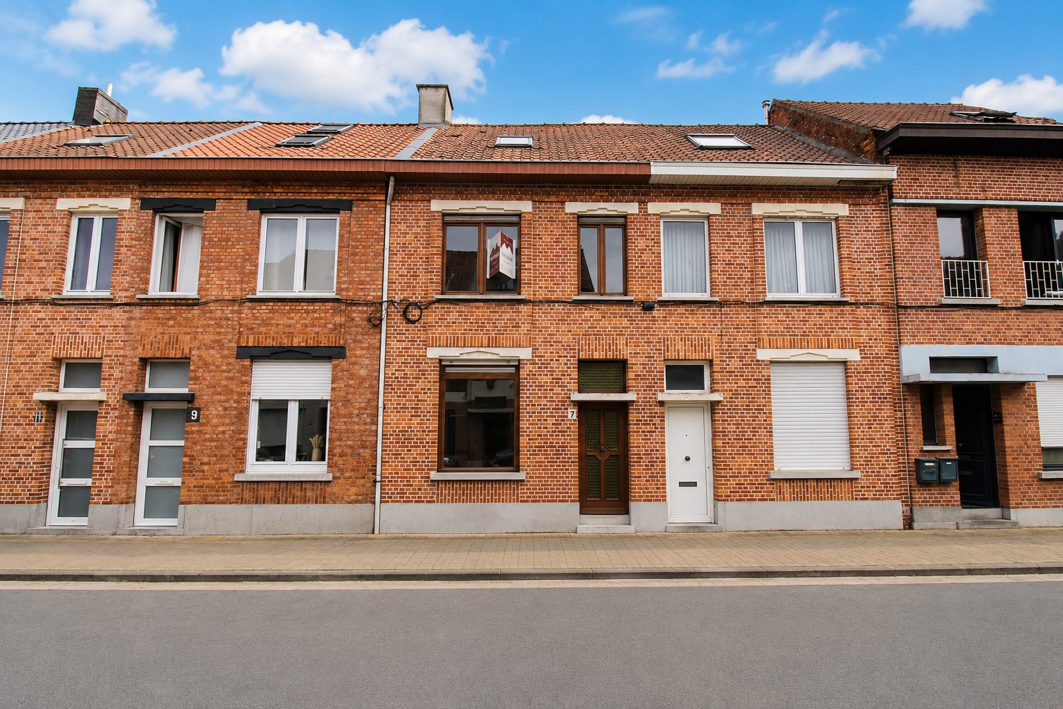 Te huur: Centraal gelegen gezinswoning met 3 slaapkamers in Sint-Niklaas! - foto 1