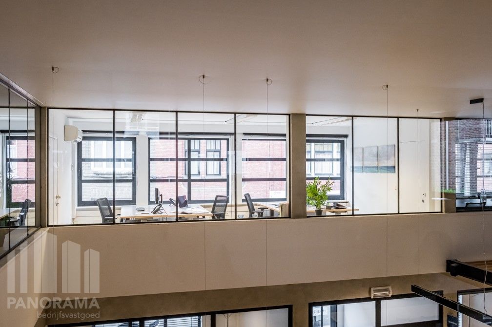 170 m² de bureaux à service complet à un prix compétitif - photo 4