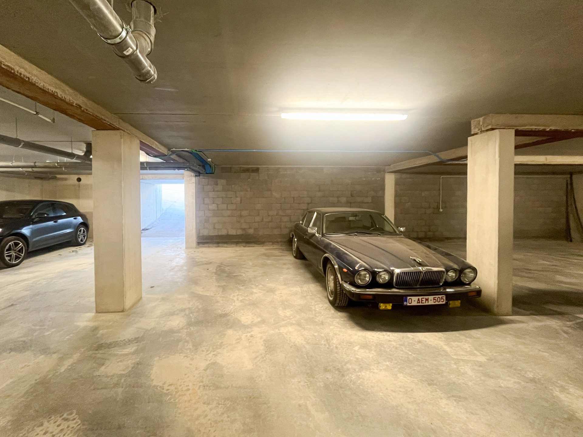 Garage for sale in Sint-Amands - photo 2