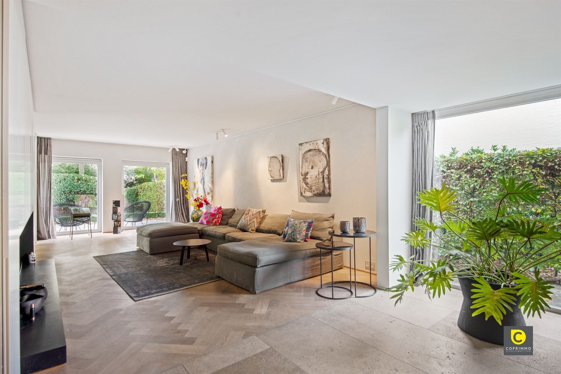 Villa: 6 slk , 4 badk. op 796 m² Z-w perceel  - foto 5