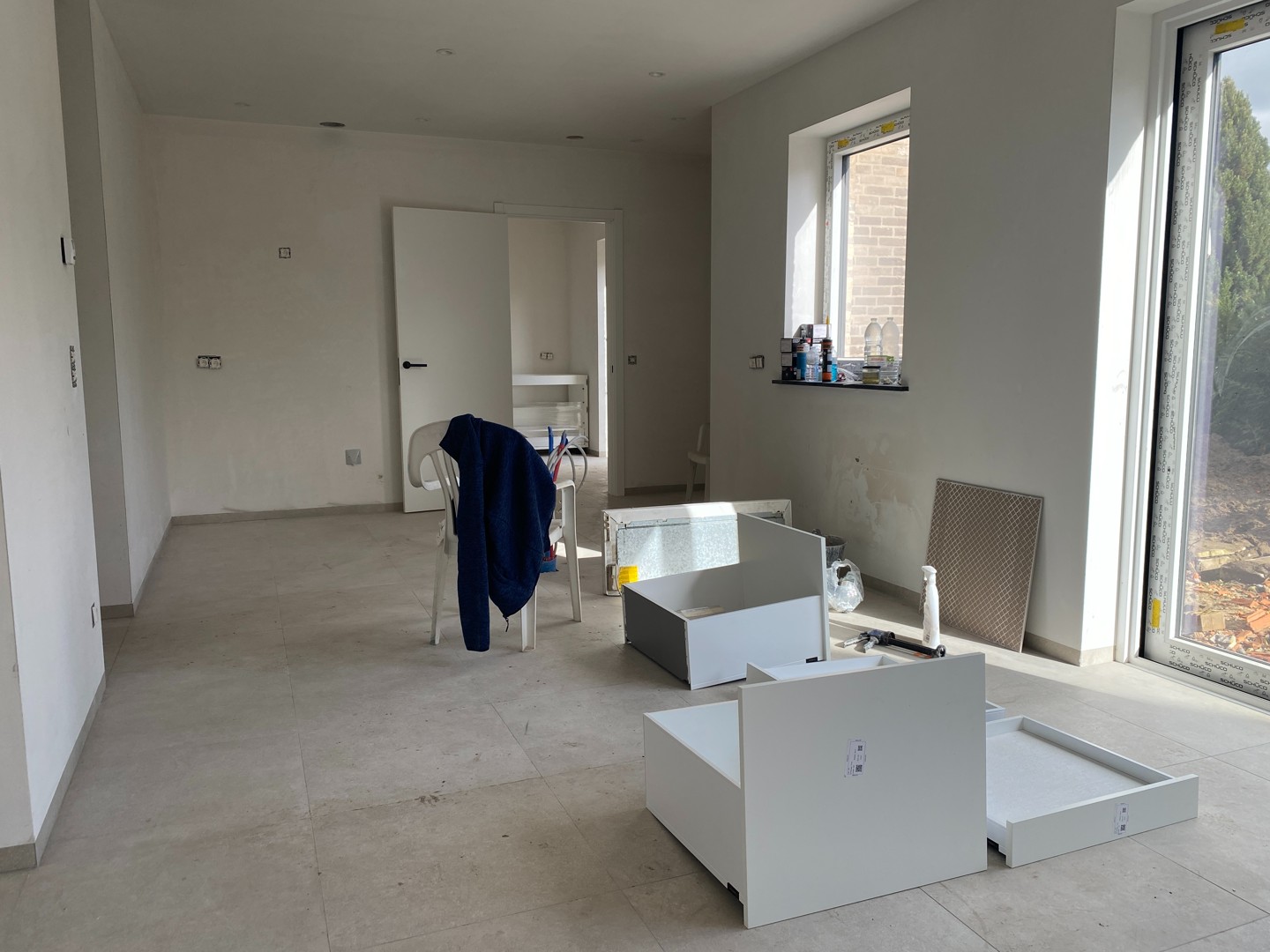 Moderne, energiezuinige nieuwbouwwoning met 4 slaapkamers, tuin en garage - foto 3