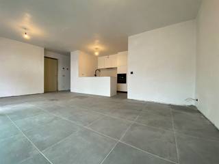 Bezoeken kunnen niet telefonisch ingepland worden, huurprofiel is verplicht:Klik op BEZOEK AANVRAGEN op onze website (www.immo-zone.be) en boek...