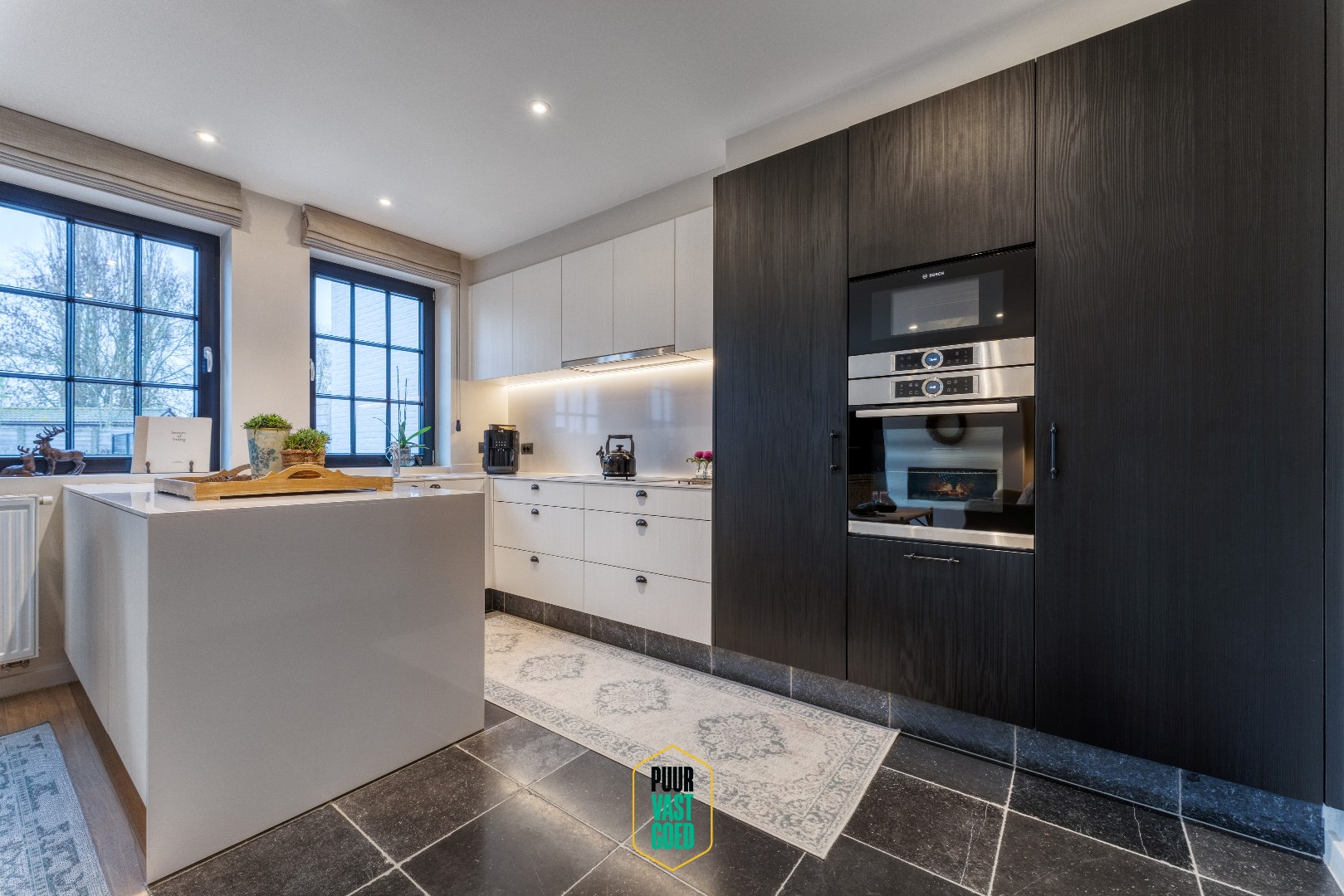 Recente, perfect afgewerkte, halfopen ruime Knokse Villa - foto 3