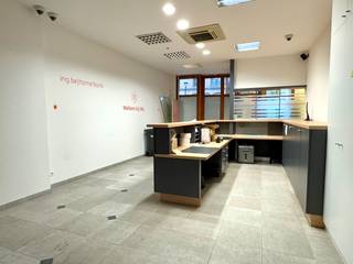 De geafficheerde prijs is een vanaf prijs. Elk bod vanaf deze prijs wordt voorgelegd aan de eigenaar die de keuze heeft om dit bod al dan niet...