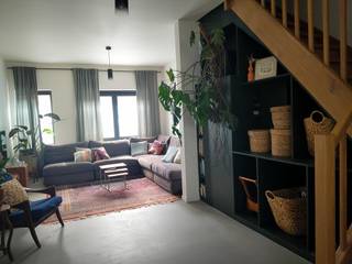 This home combines comfort and energy efficient living. Located in the center of Kapellen, within walking distance of shops, schools, public transport and the municipal park. <br /><br />The house was completely stripped and rebuilt in 2020 using all modern techniques. The result is a cozy home with an excellent EPC A score and a very high level of home comfort.<br /><br />When entering through the entrance hall with guest toilet, you have access to the spacious living space where large windows provide plenty of light and a view of the garden. Together with the open kitchen, the living space forms the heart of the home. The kitchen is fully equipped and has a large kitchen island where you can dine and entertain guests. Thanks to the direct connection to the terrace, you can enjoy a pleasant indoor-outdoor experience all year round. <br /><br />On the first floor, there are two spacious bedrooms and a bathroom with toilet, double sink and large walk-in shower. The second floor offers a third, master bedroom. <br /><br />The maintenance-friendly and fully enclosed garden has two terraces. At the back of the garden, there is another multipurpose room of no less than 45m². In addition, the house has a parking space for a car and a practical side entrance next to the house.<br /><br />This house has the following advantages:<br />- Energy efficient home with EPC label A<br />- Solar panels and home battery <br />- Rainwater recovery<br />- Floor heating with geothermal heat pump<br /><br />You can consult Dewaele DIY's general terms and conditions at any time via dewaele.com<br /><br />Register of measures: no