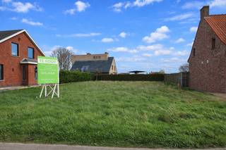 Bent u op zoek naar een unieke woonervaring in een rustige, groene omgeving?Maak dan kennis met dit stuk bouwgrond op wandelafstand van het centrum...
