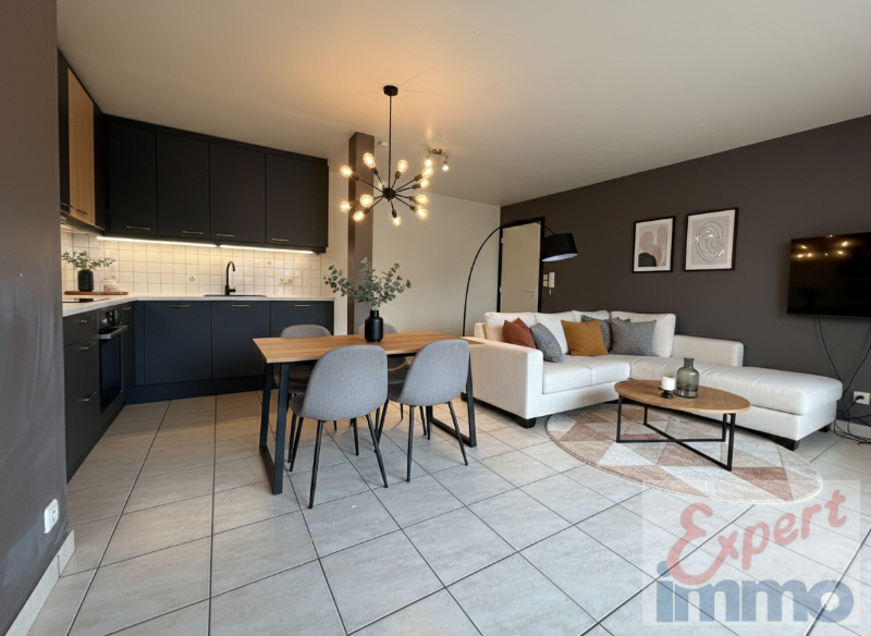 Gezellig praktisch ingedeeld 1 slpk appartement met garage TE KOOP via EXPERT IMMO - foto 2