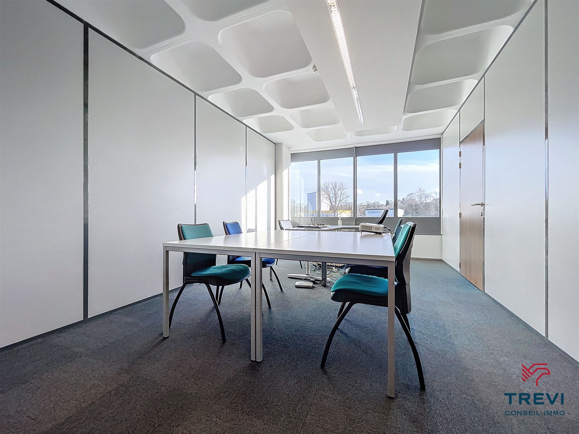 Commercial for rent in Wauthier-Braine - photo 5