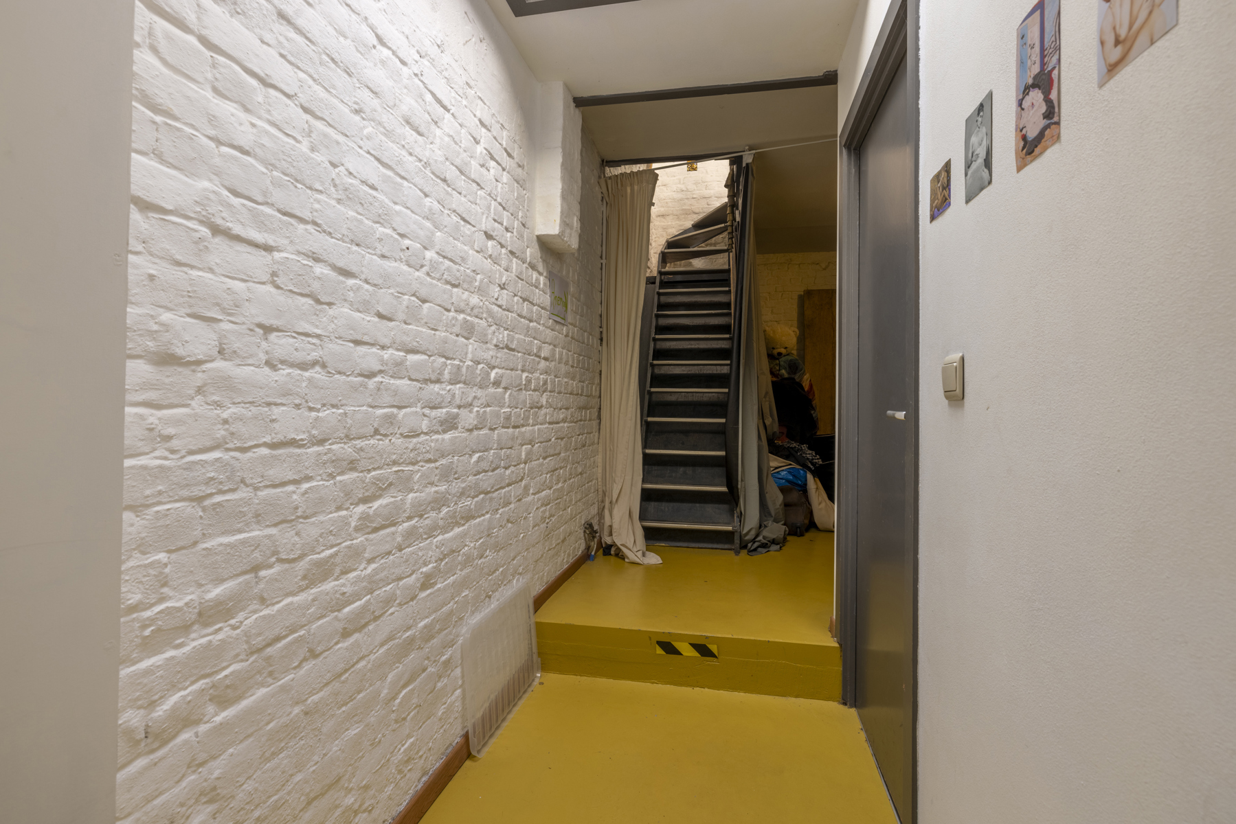 Ruime woning met 4 slpks, hobbyruimte en fietsgarage in Gent - foto 4