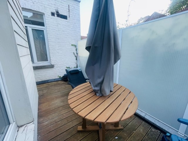 Brugge centrum, Superleuke ligging , vlakbij de Vestingen, het station en 't Zand Gezellig lichtrijk appartement met 1 slaapkamer en mooi terras - foto 5