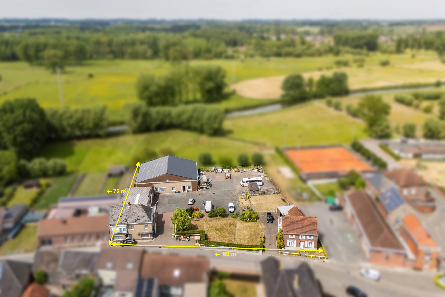 Investeringsproject op 4123 m2, 2 woningen + loods - foto 2