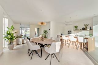 In Sint-Agatha-Rode, een zeer rustige en groene deelgemeente van Huldenberg, hebben we nog één moderne woning beschikbaar in ons...