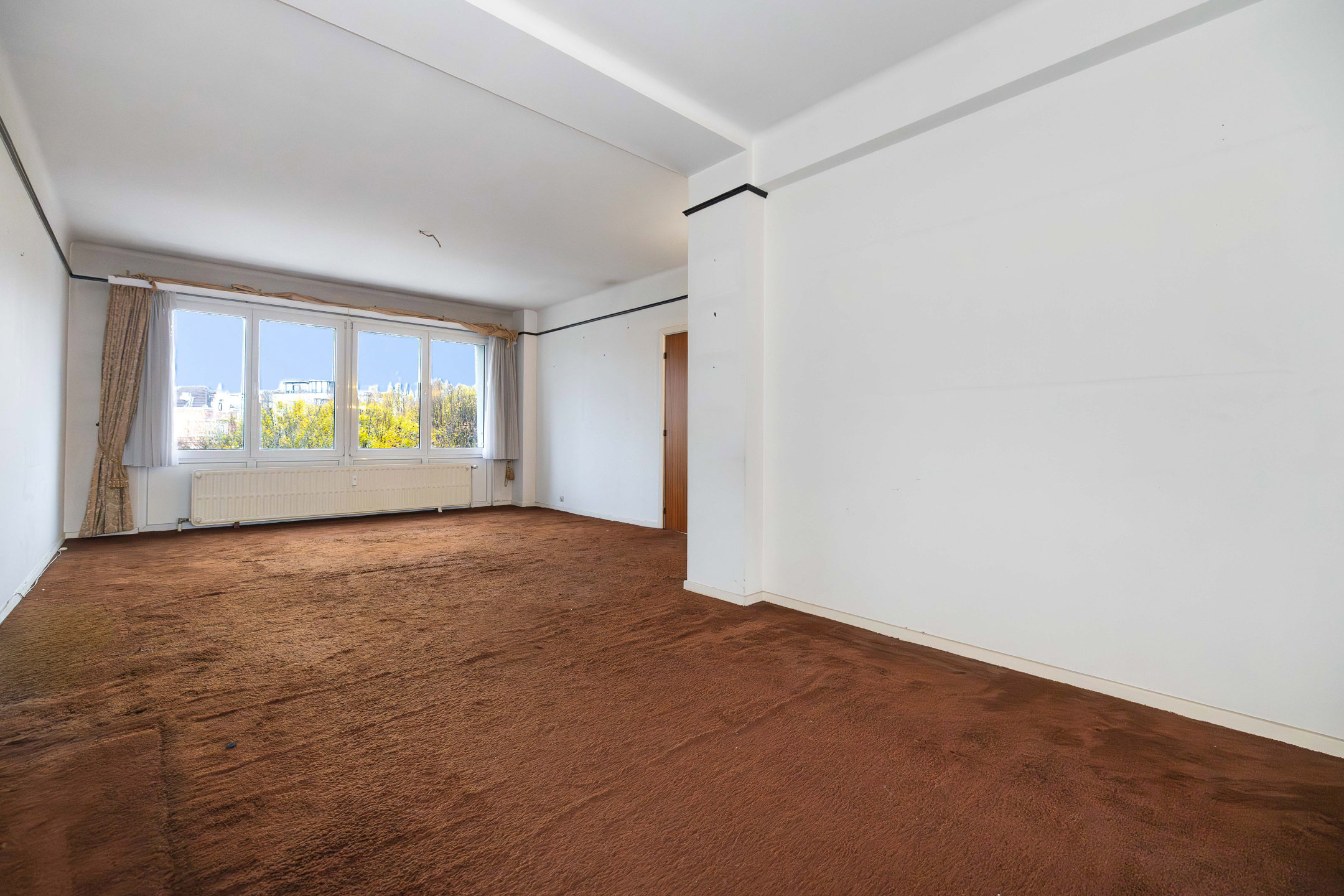 Apartment for sale in Schaerbeek with 2 bedrooms - photo 4