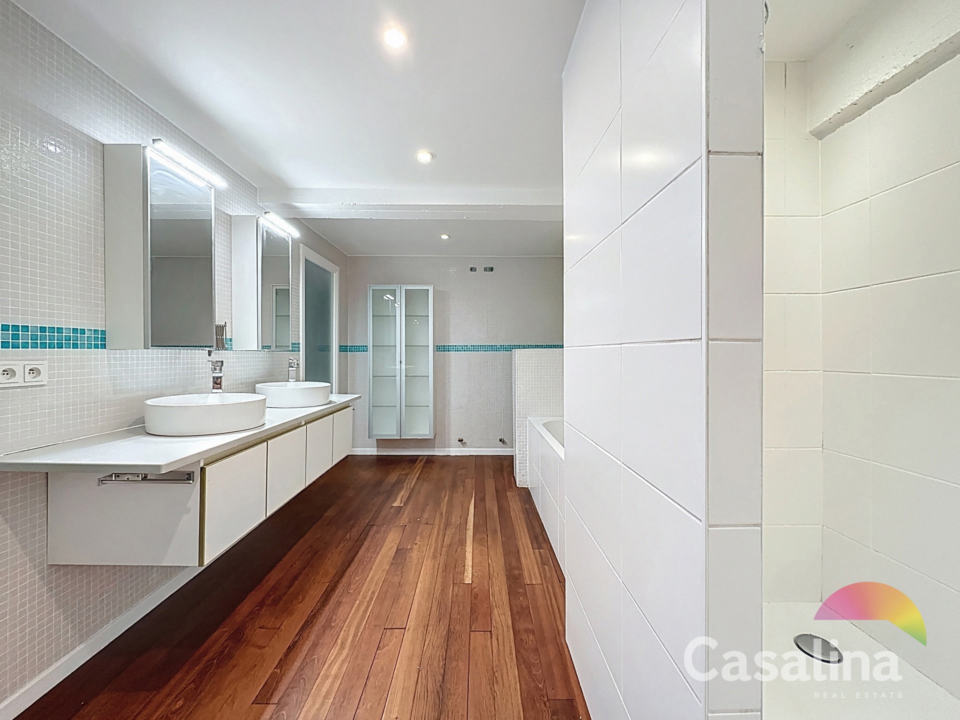 Appartement à louer à Bruxelles avec 3 chambres - photo 3