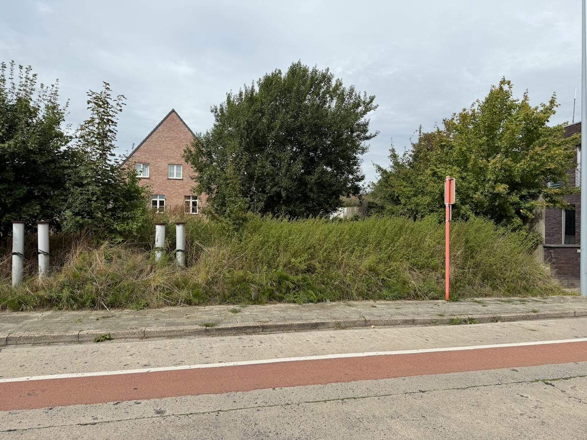Unieke kans voor wie wil bouwen op een gunstige locatie! - foto 4