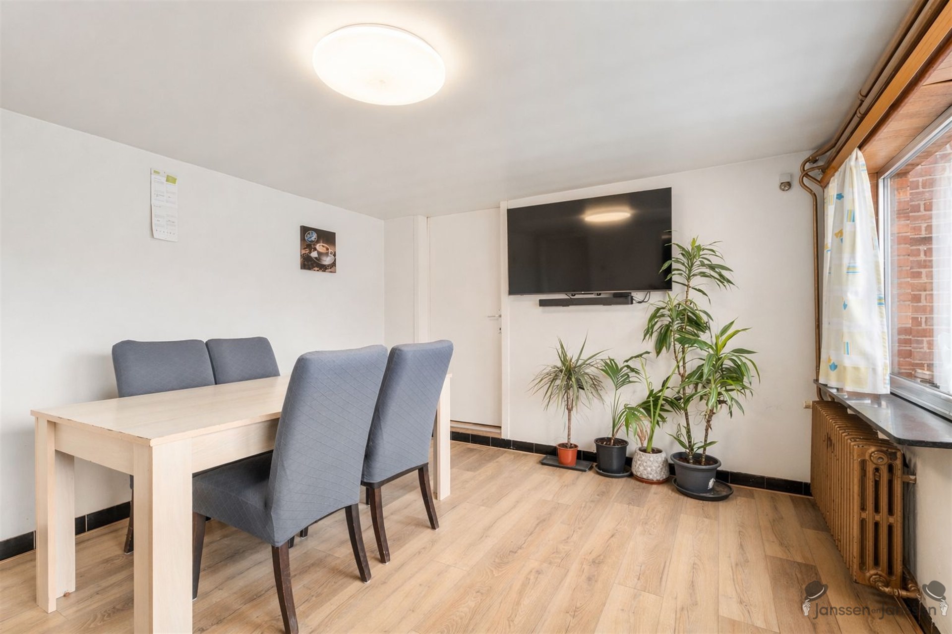 Vrijstaande woning met nieuwbouw garage  - foto 5