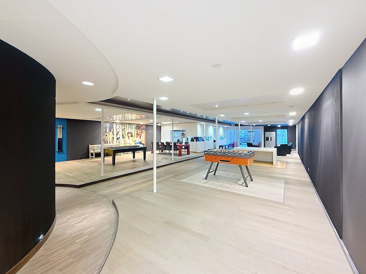 Salle d'exposition (265 m²) avec entrepôt (220 m²) à louer Knesselare - photo 4