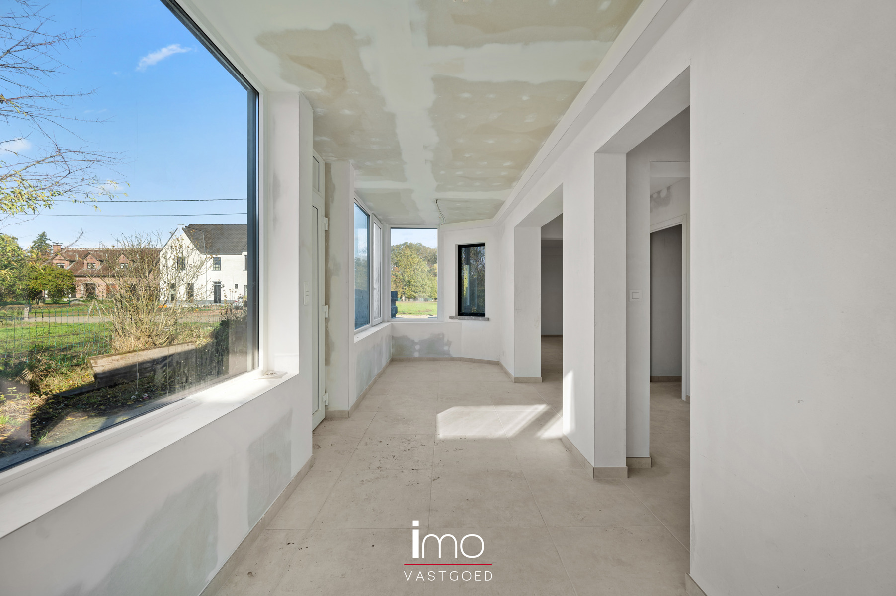 Volledig gerenoveerde woning met vrij zicht - foto 3