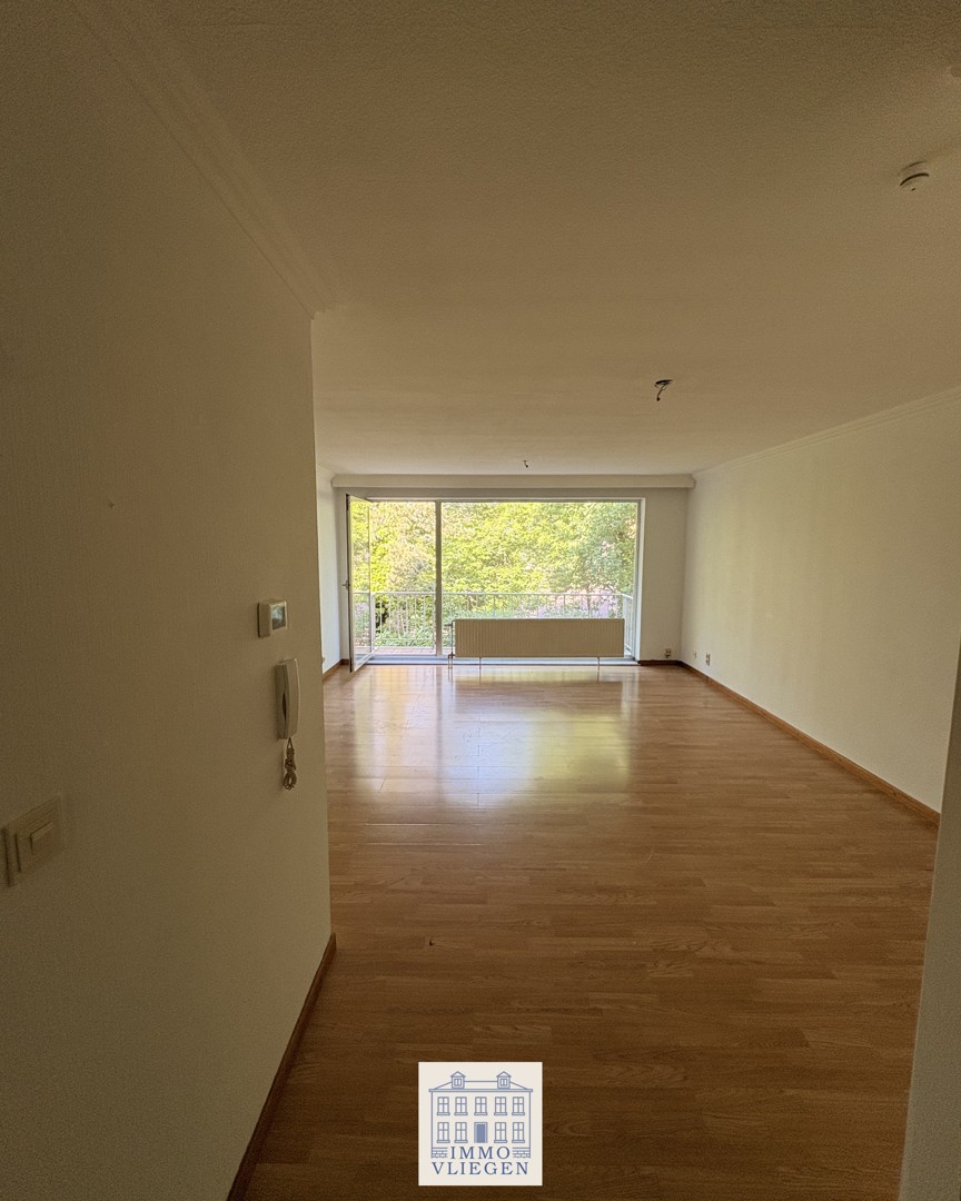 Tweeslaapkamerappartement met terras en autostaanplaats in Maasmechelen - foto 5