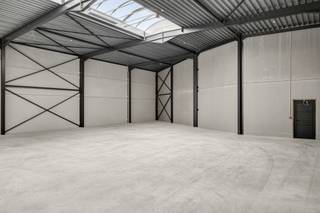 Commercial à vendre à Oostkamp