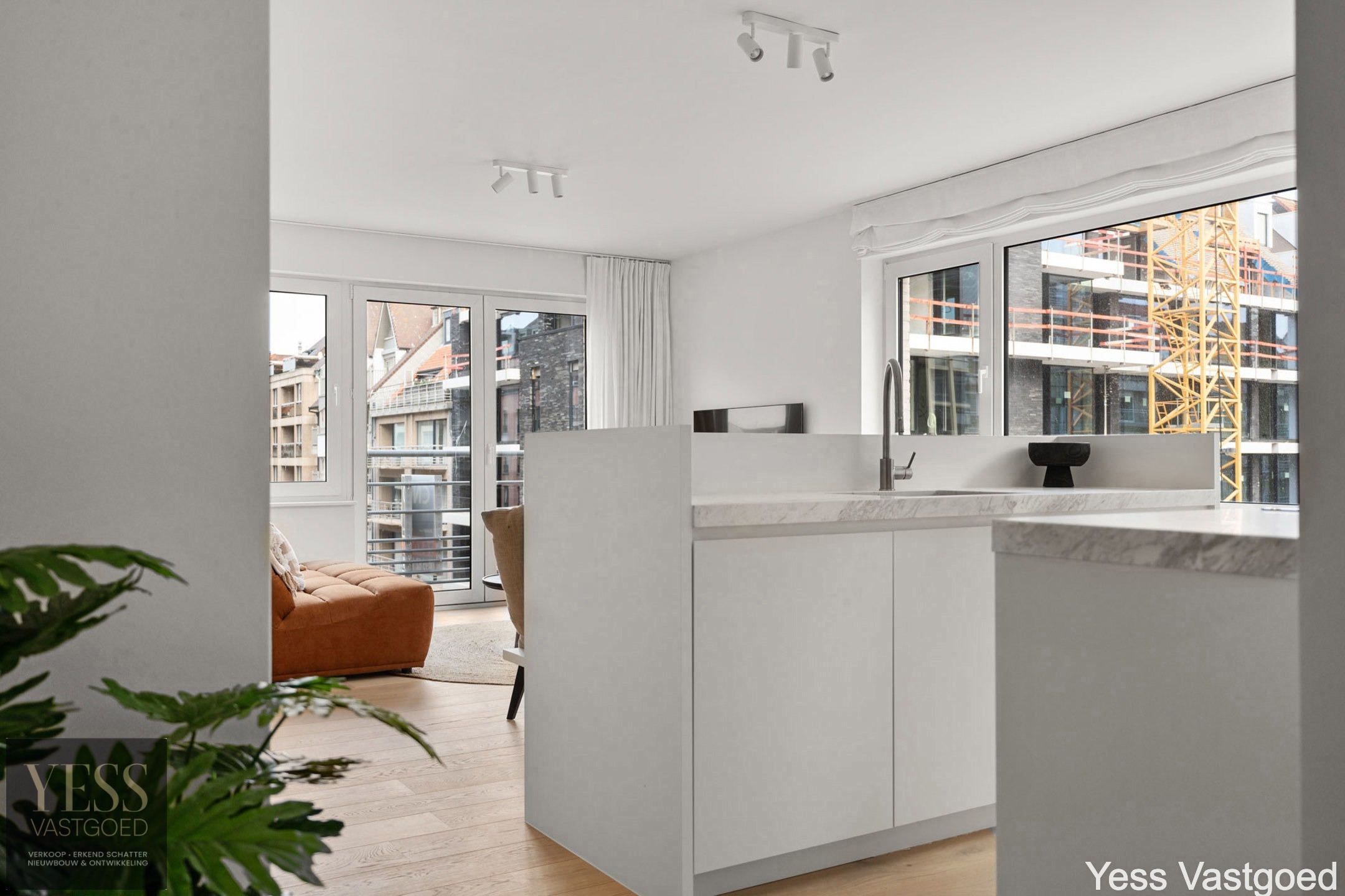 Prachtig gerenoveerd app met 2 slaapkamer centraal gelegen. - foto 4