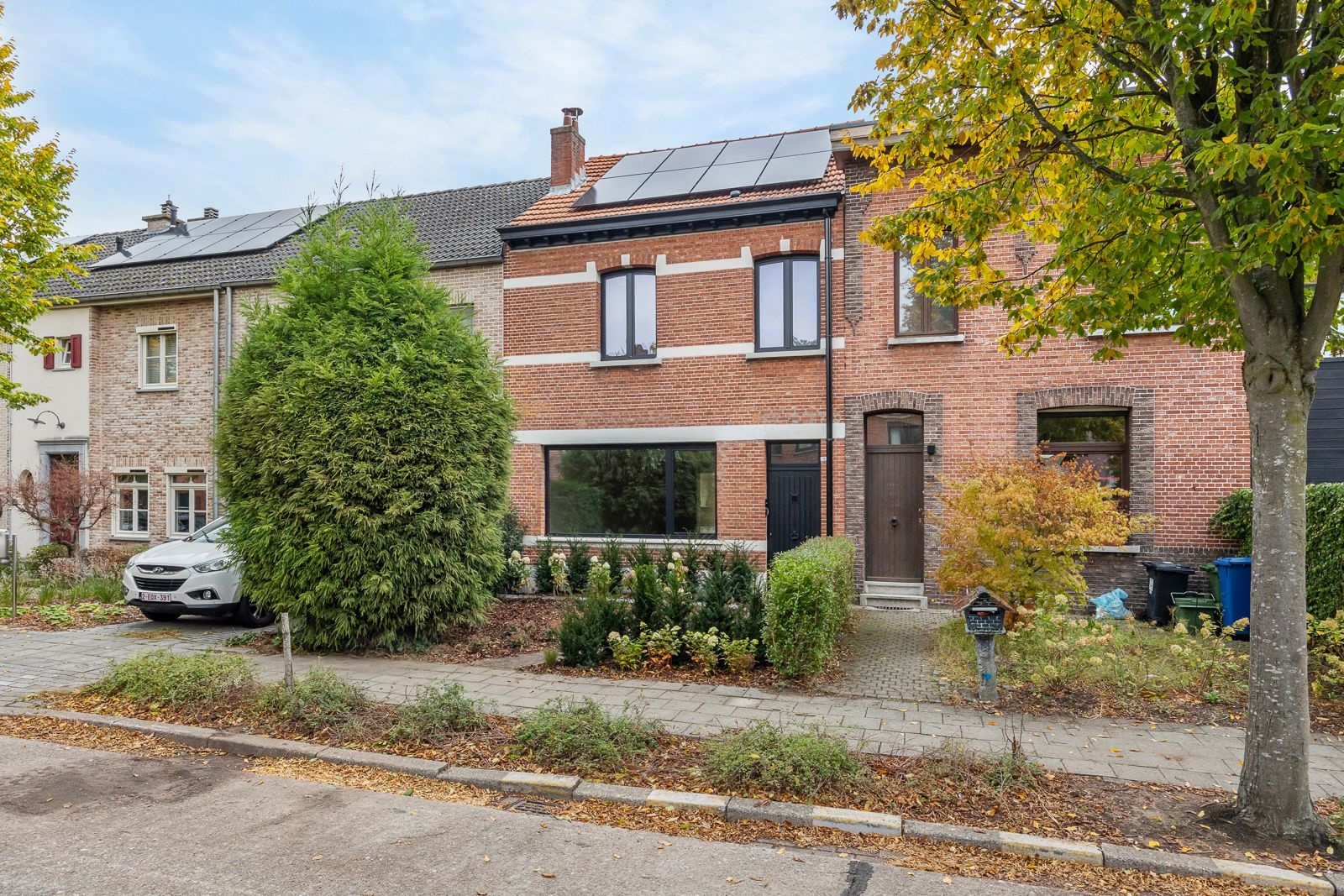 Topgelegen instapklare woning met karakter in hartje Mariaburg Brasschaat ! - foto 3