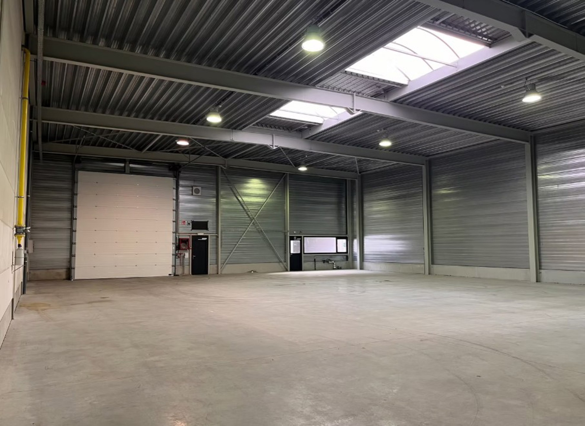 Malle: magazijn 494m² te huur in de Industriezone van Malle - foto 4