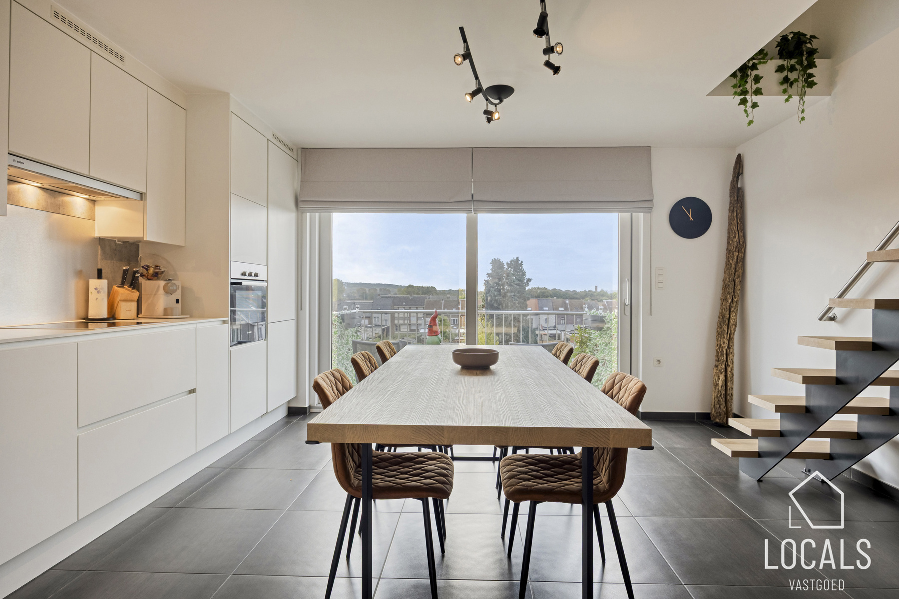 Stijlvol appartement met alle comfort nabij het station - foto 3