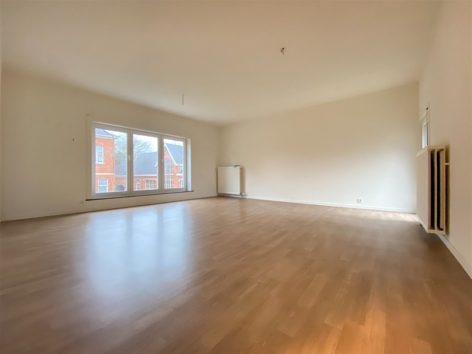 Gunstig gelegen opgeknapt appartement met terras.  - foto 4