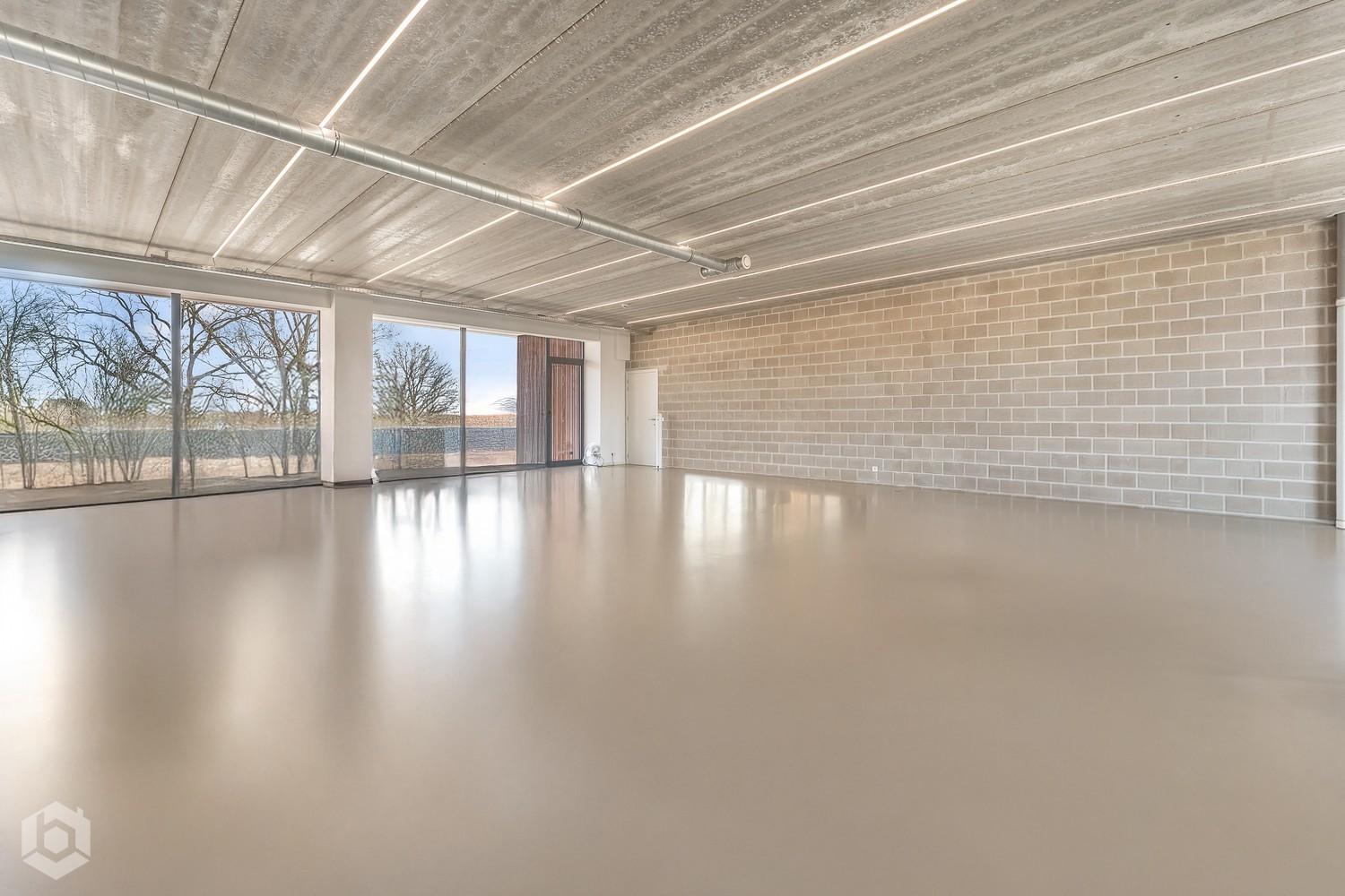 Kantoorruimte van 159 m² met ruim terras te Putte - foto 4