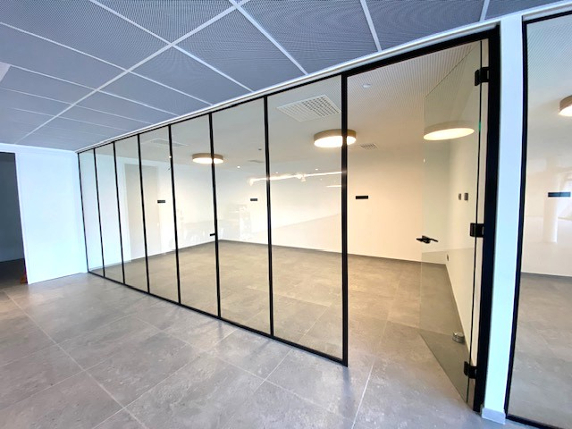 Kantoorruimte op absolute zichtlocatie - foto 4