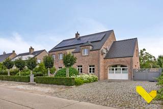 House for sale in Balen