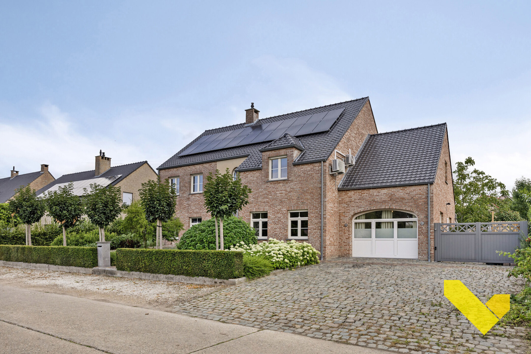 Villa (EPC A) met 7 slaapkamers en instapklare zorgwoning!! - foto 1