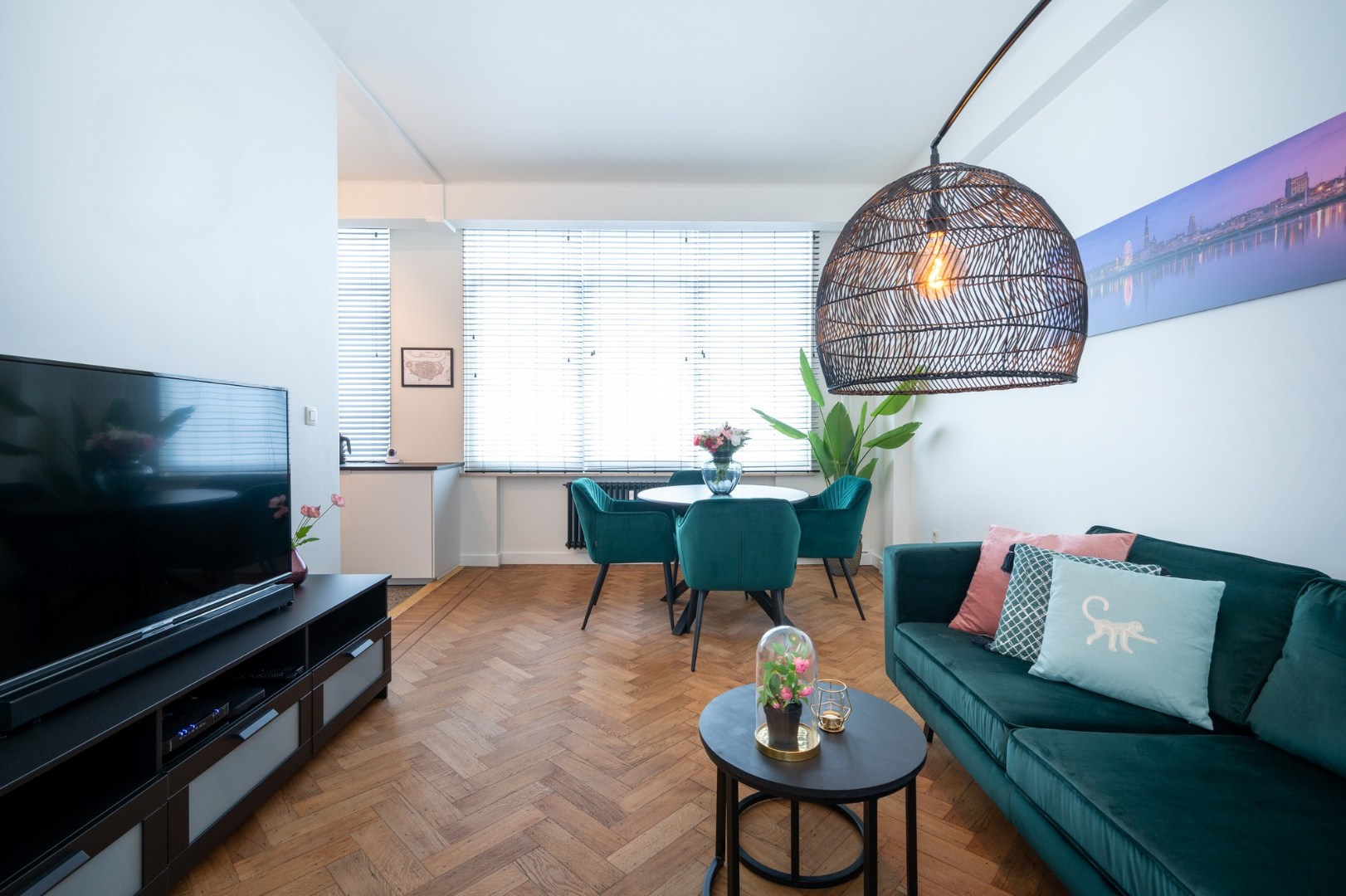 Apartment for rent in Berchem with 1 bedroom - photo 4