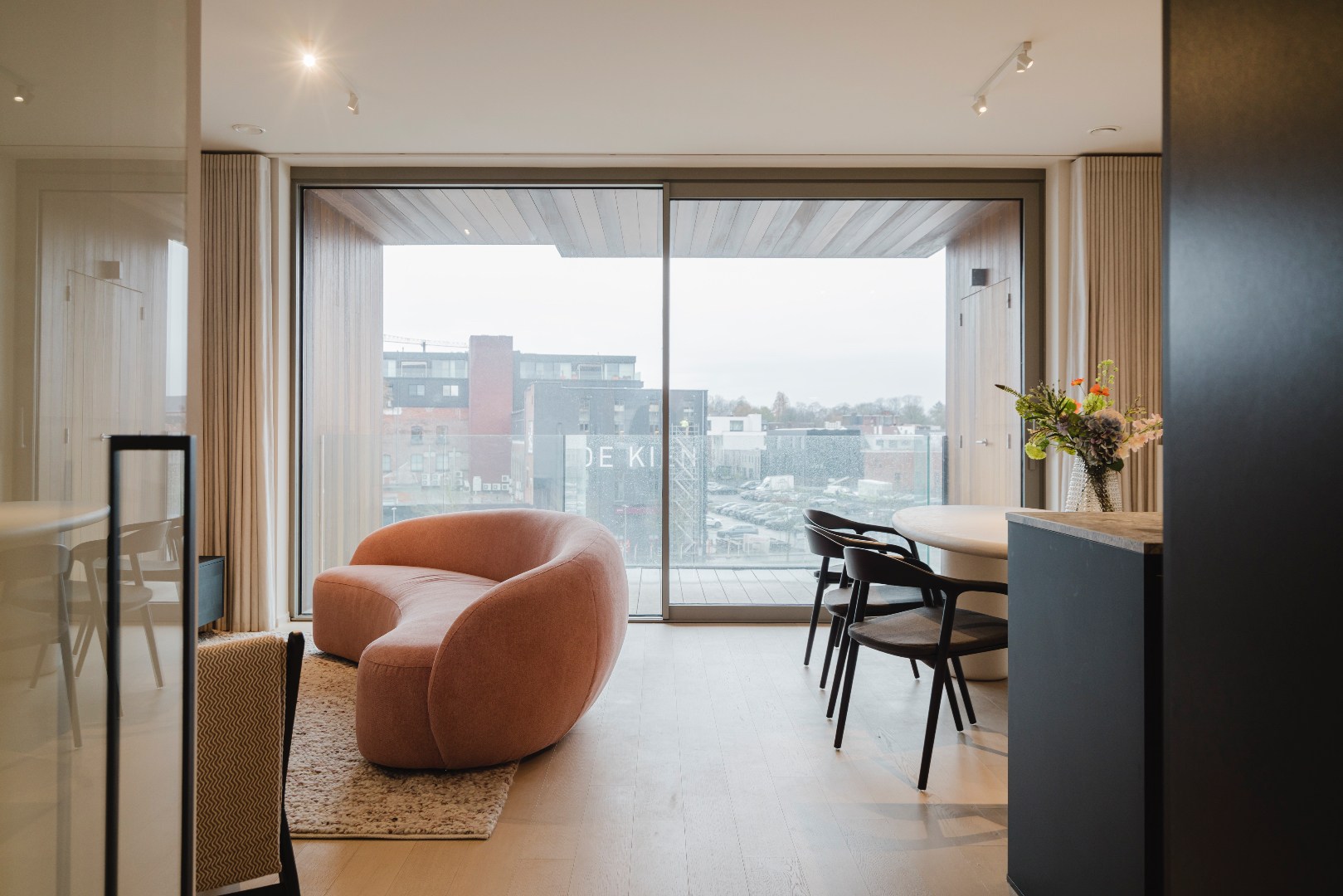 Apartment for rent in Kortrijk with 2 bedrooms - photo 2